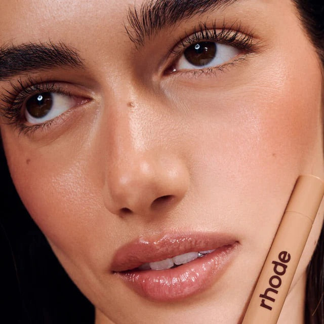 Rhode peptide lip shape