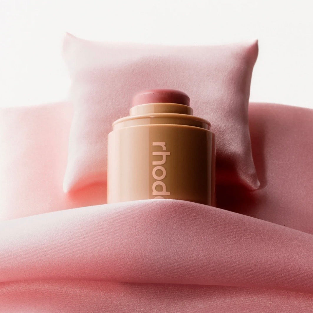 Rhode pocket blush