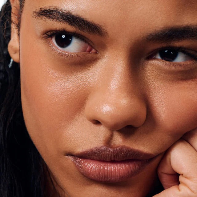 Rhode peptide lip shape