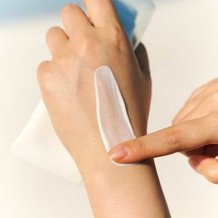 SKIN1004 Madagascar Centella Hyalu-Cica Water-Fit Sun Serum SPF50+ PA+50ml